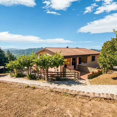 Inviting Farmhouse In Appenines With Covered Swimming Pool Apecchio Exterior photo