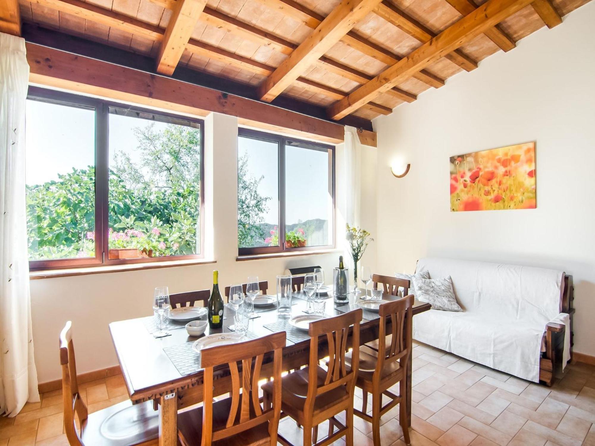 Inviting In Appenines With Covered Swimming Pool * Apecchio